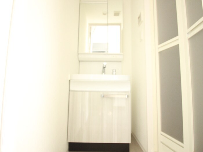 物件内観写真4　(洗面)