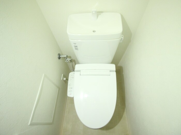 物件内観写真12　(トイレ)