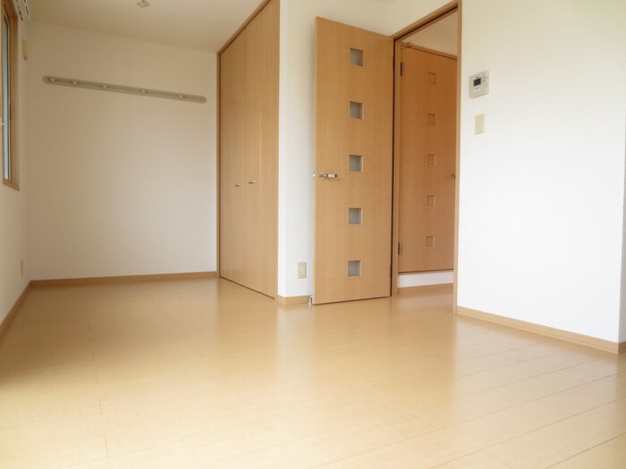 物件内観写真15　(居室)