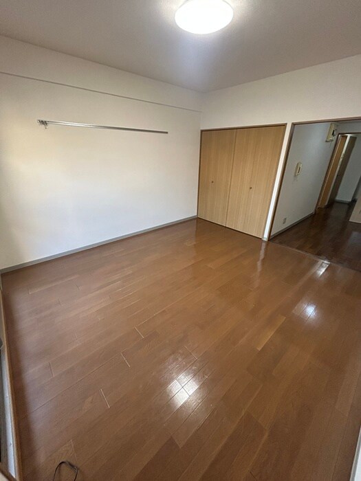 物件内観写真11　(居室)