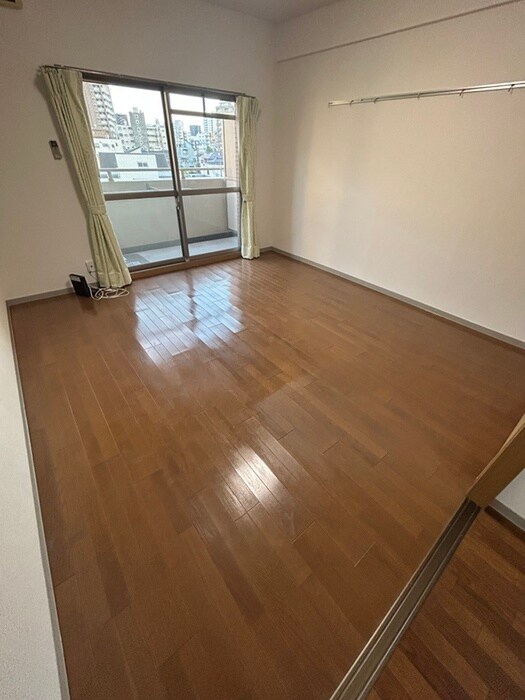 物件内観写真11　(居室)