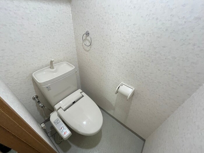 物件内観写真13　(トイレ)