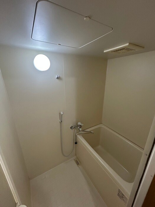物件内観写真13　(バス／シャワールーム等)