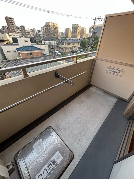 物件内観写真21　(ベランダ・バルコニー)