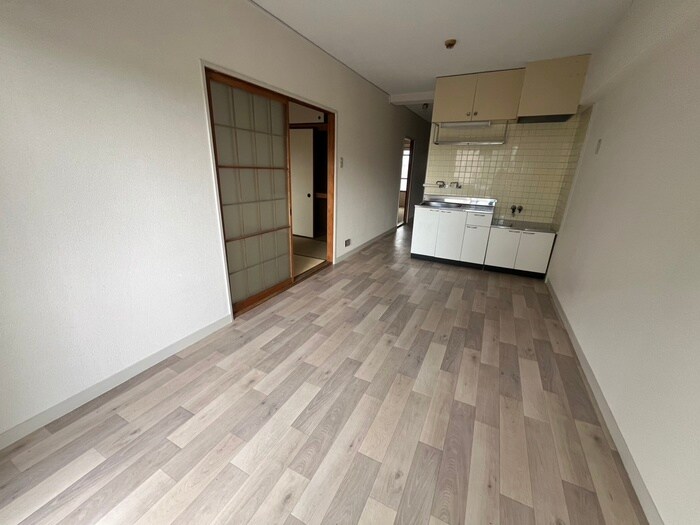 物件内観写真7　(居室)