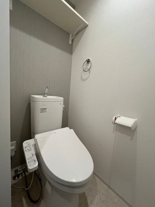 物件内観写真14　(トイレ)