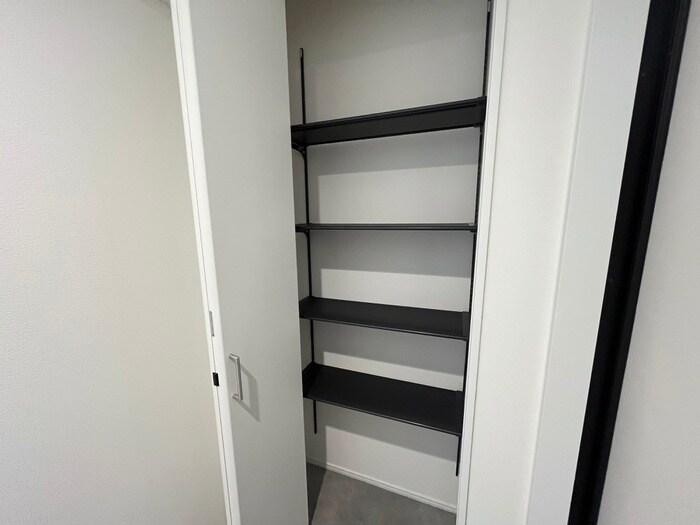 物件内観写真17　(収納)