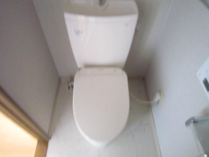 物件内観写真12　(トイレ)