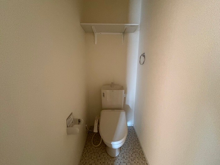 物件内観写真15　(トイレ)