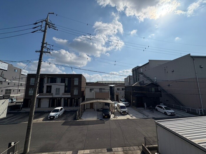 物件内観写真18　(室内からの展望)