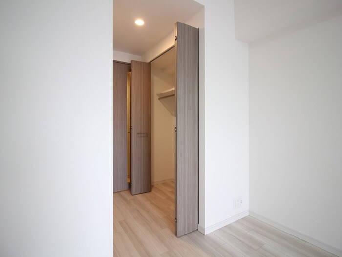 物件内観写真9　(収納)