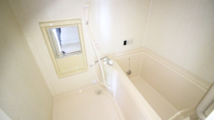 物件内観写真10　(バス／シャワールーム等)