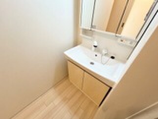 物件内観写真8　(洗面)