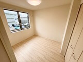 物件内観写真15　(居室)