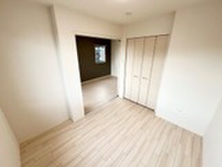 物件内観写真16　(居室)