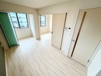 物件内観写真18　(居室)