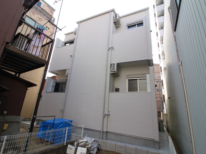 物件外観写真2　(外観写真)