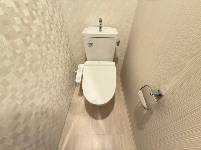 物件内観写真13　(トイレ)