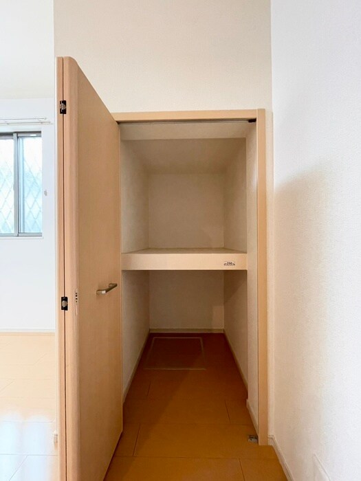 物件内観写真19　(収納)