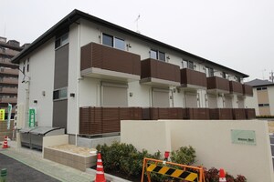 シャイネンドルフA棟外観写真
