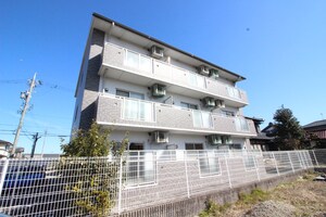 クレスト外観写真