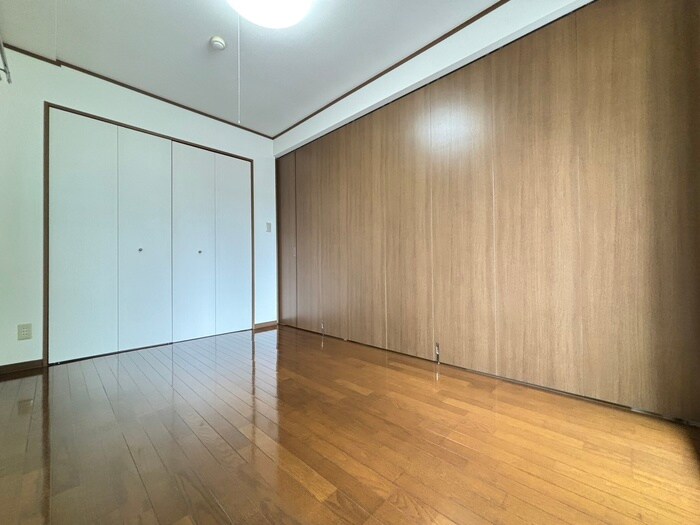 物件内観写真15　(居室)