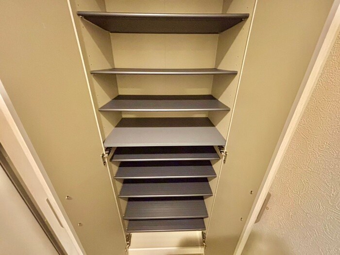 物件内観写真19　(靴箱)