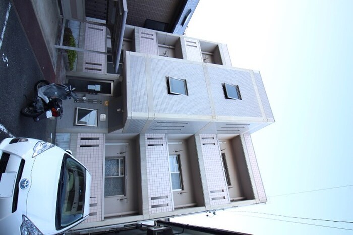 物件外観写真6　(外観写真)