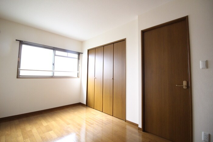 物件内観写真11　(居室)