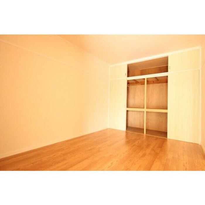 物件内観写真6　(収納)