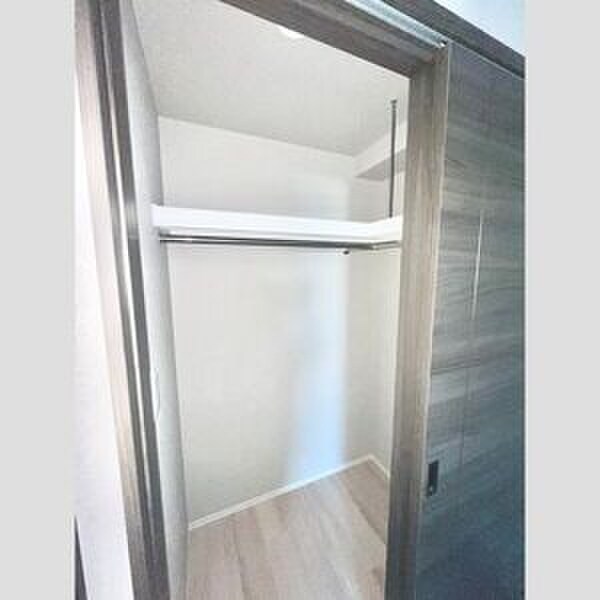 物件内観写真15　(収納)