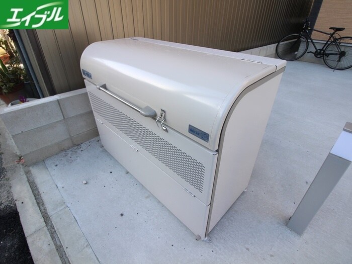 物件外観写真3　(周辺環境)