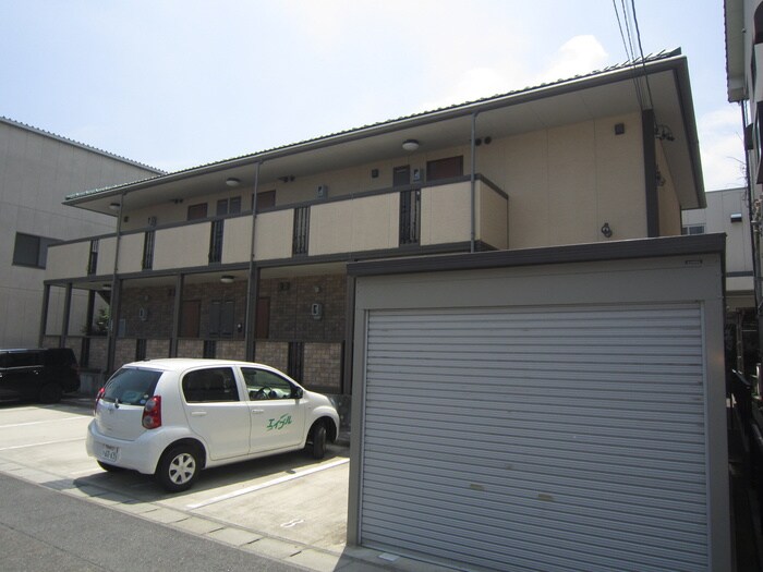 物件外観写真3　(外観写真)