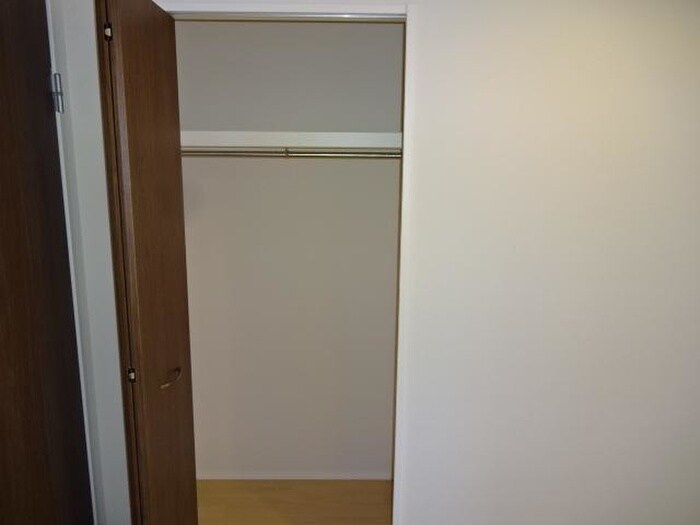 物件内観写真17　(収納)