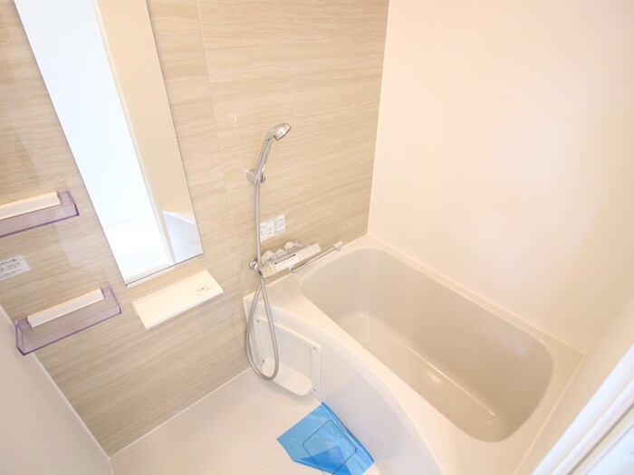 物件内観写真10　(バス／シャワールーム等)