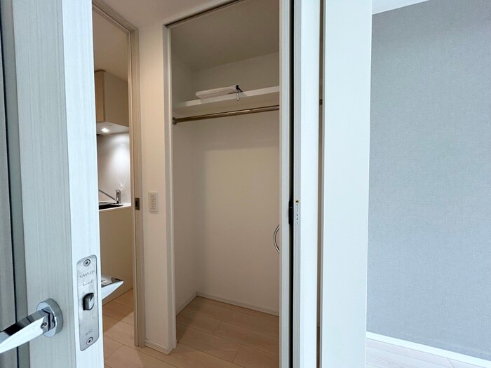 物件内観写真10　(収納)