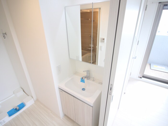 物件内観写真12　(洗面)