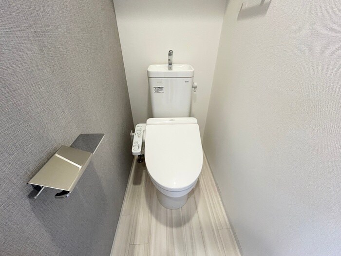 物件内観写真12　(トイレ)