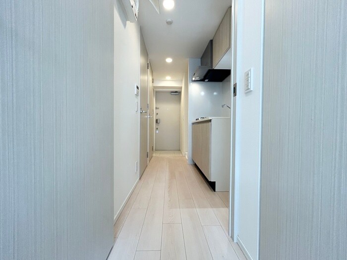 物件内観写真19　(廊下)