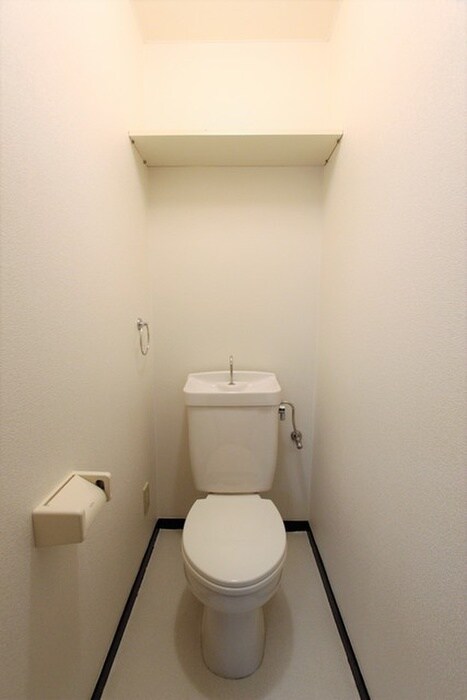 物件内観写真9　(トイレ)