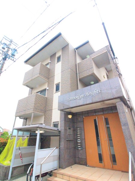 ブルックリンハイツ外観写真