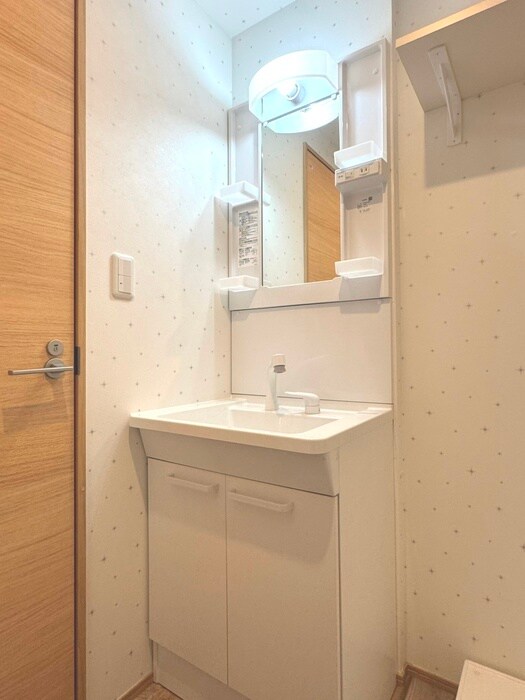 物件内観写真14　(洗面)