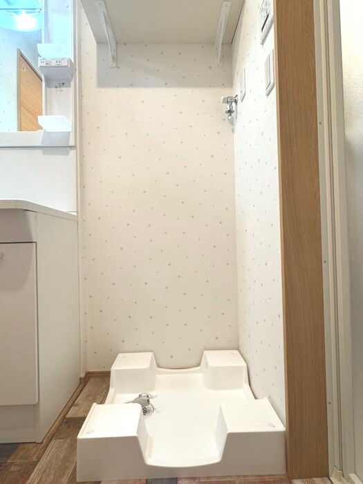 物件内観写真15　(洗濯機置場)