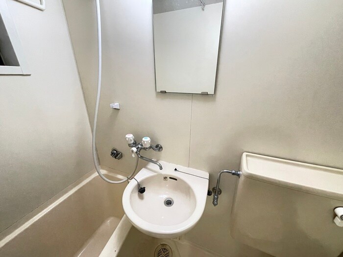 物件内観写真12　(洗面)