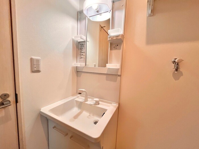 物件内観写真12　(洗面)