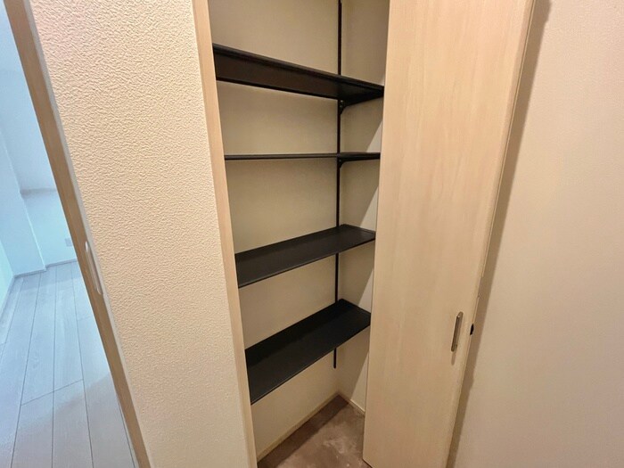物件内観写真18　(靴箱)
