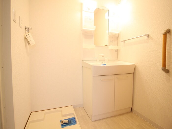 物件内観写真12　(洗面)