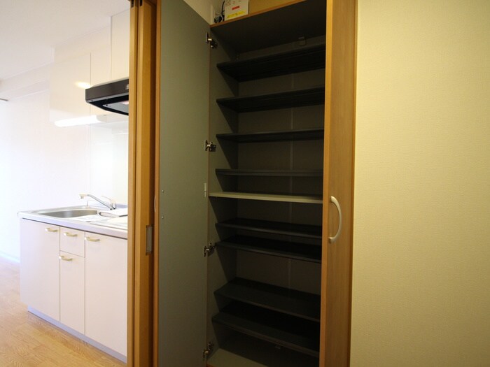 物件内観写真17　(靴箱)