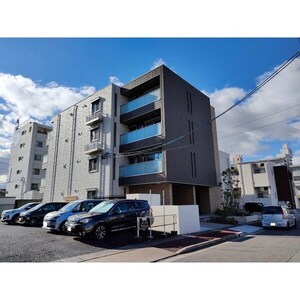 Perle blanc庄内緑地外観写真