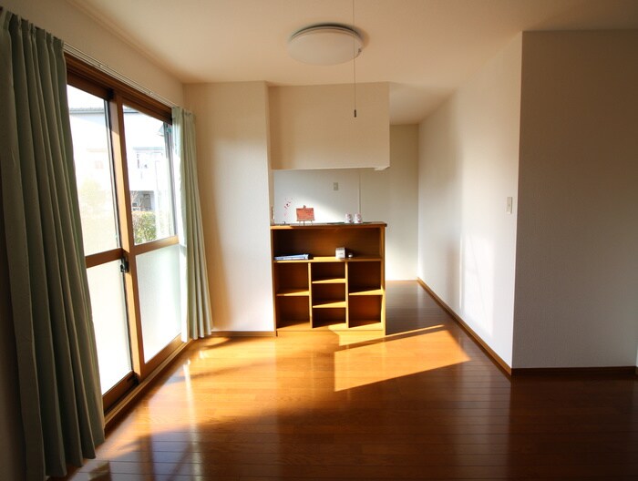 物件内観写真7　(居室)